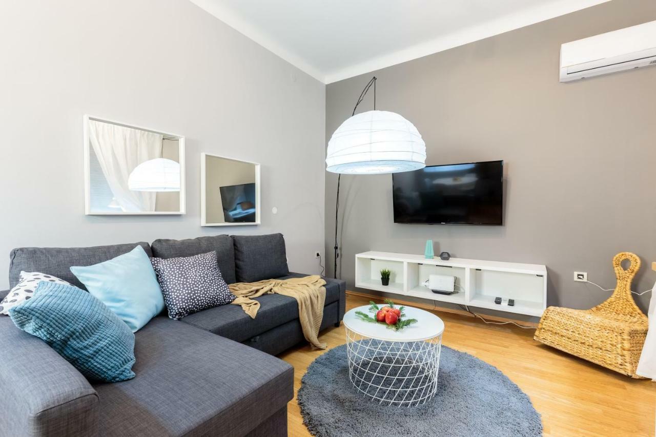 Apartment Dolac In Center Of Town Rijeka Eksteriør bilde